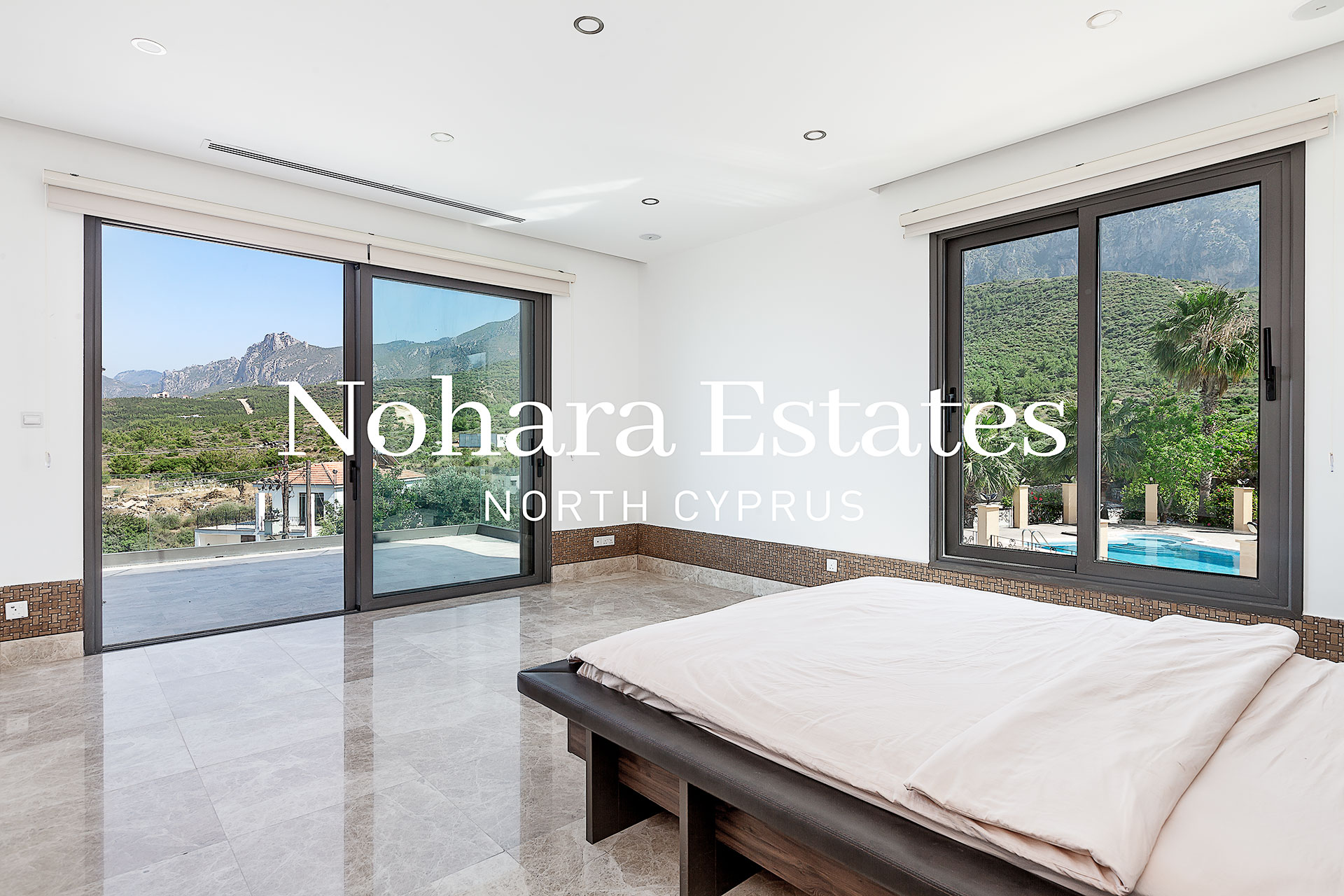 Modern Villa For Sale In Kyrenia 11