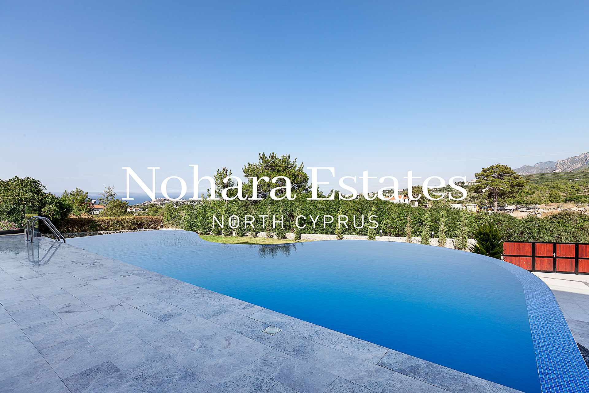 Modern Villa For Sale In Kyrenia 13